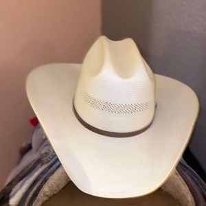 Resistol self conforming 10x hat 7 1/4